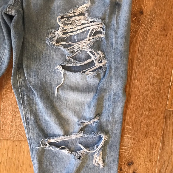 American Eagle MOM JEANS - Picture 6 of 6